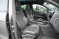 Porsche Cayenne din 2024 cu 23.040 km - oferta POR134476 - foto 14
