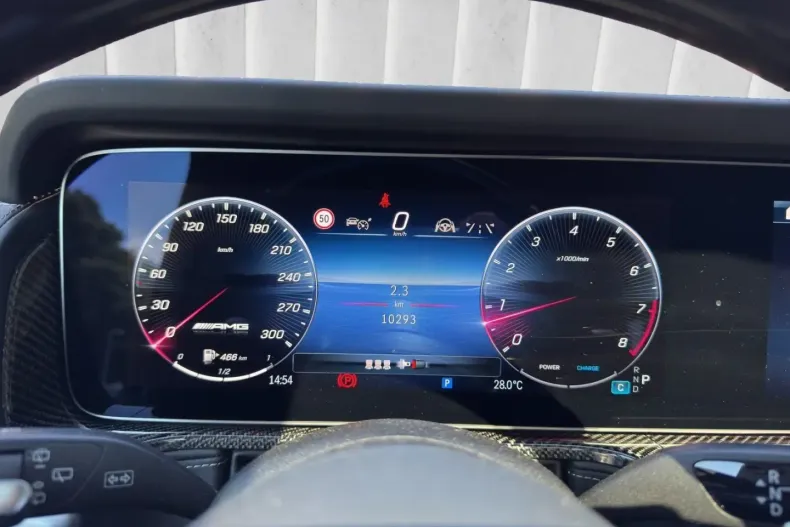 Mercedes-Benz G 63 AMG din 2024 cu 10.291 km - oferta MER134486 - foto 10