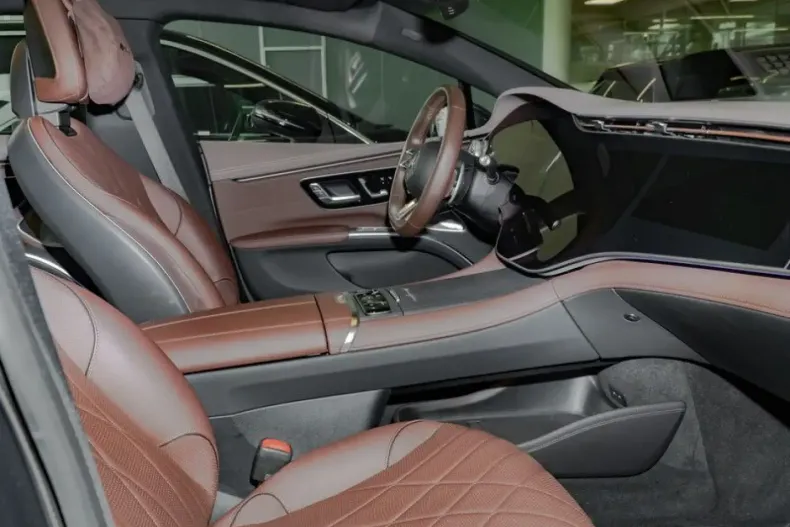 Mercedes-Benz EQS din 2024 cu 22.713 km - oferta MER134492 - foto 8