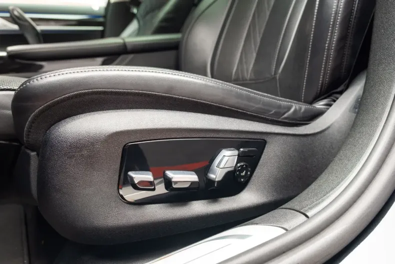 BMW 740 din 2022 cu 110.136 km - oferta BMW134493 - foto 19