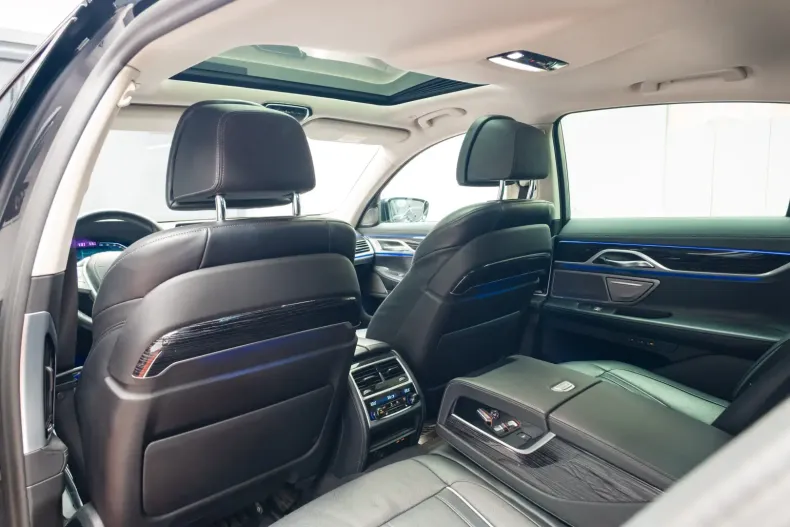 BMW 740 din 2022 cu 110.136 km - oferta BMW134493 - foto 20