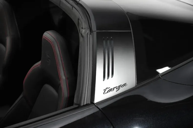 Porsche 992 din 2024 cu 4.800 km - oferta POR134502 - foto 8