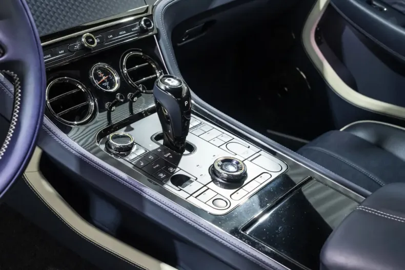 Bentley Continental GT din 2024 cu 8.490 km - oferta BEN134503 - foto 12