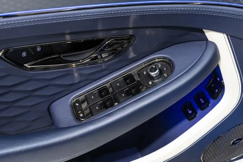 Bentley Continental GT din 2024 cu 8.490 km - oferta BEN134503 - foto 22