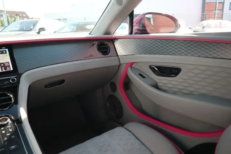 Bentley Continental GT din 2024 cu 14.900 km - oferta BEN134504 - foto 23