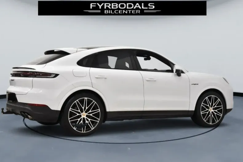 Porsche Cayenne din 2024 cu 73.000 km - oferta POR134505 - foto 3