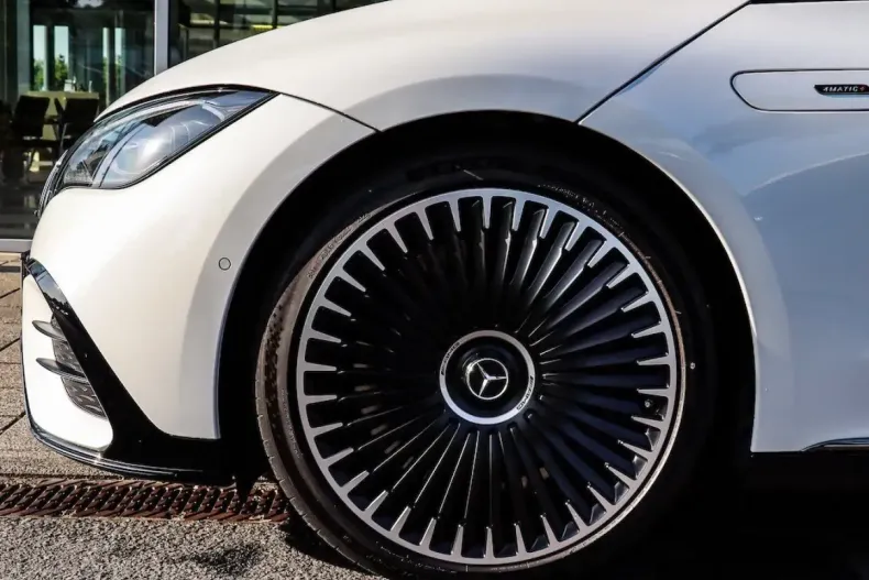 Mercedes-Benz EQE din 2024 cu 11.800 km - oferta MER134508 - foto 11