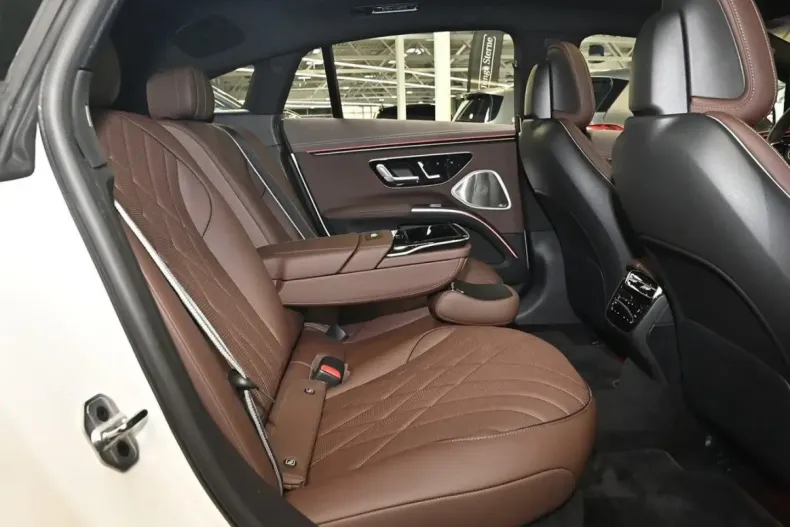 Mercedes-Benz EQS din 2023 cu 8.500 km - oferta MER134510 - foto 4