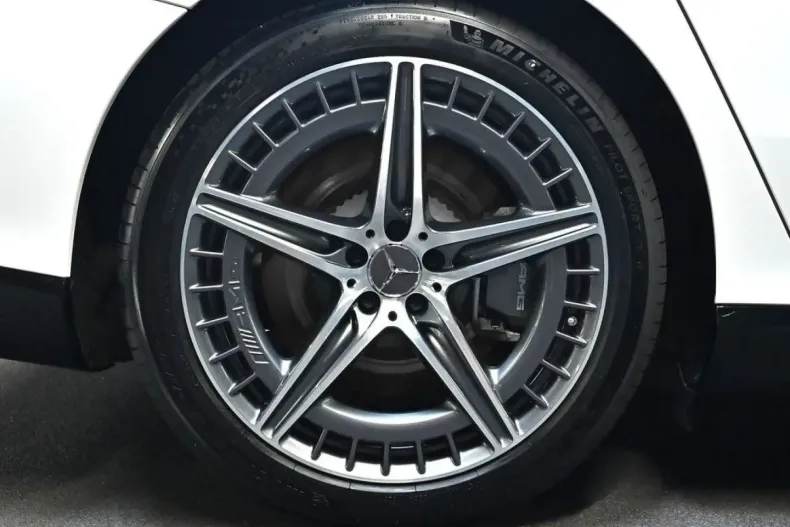 Mercedes-Benz EQS din 2023 cu 8.500 km - oferta MER134510 - foto 5