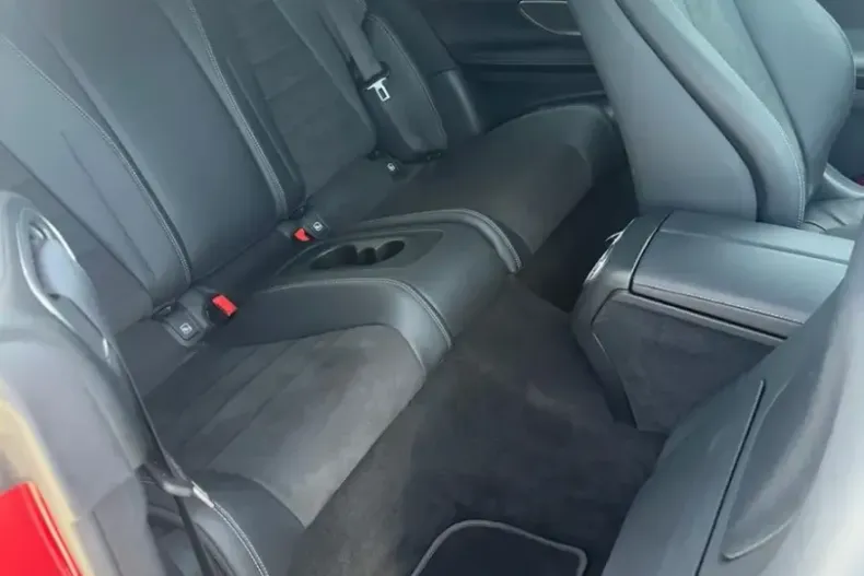 Mercedes-Benz E 200 din 2021 cu 31.400 km - oferta MER134520 - foto 14