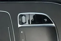 Mercedes-Benz E 200 din 2021 cu 31.400 km - oferta MER134520 - foto 35