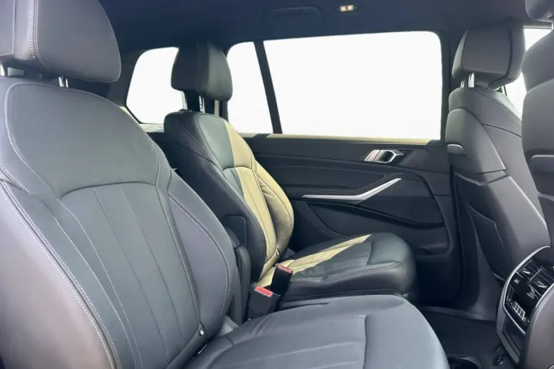 BMW X7 din 2022 cu 52.330 km - oferta BMW134526 - foto 7