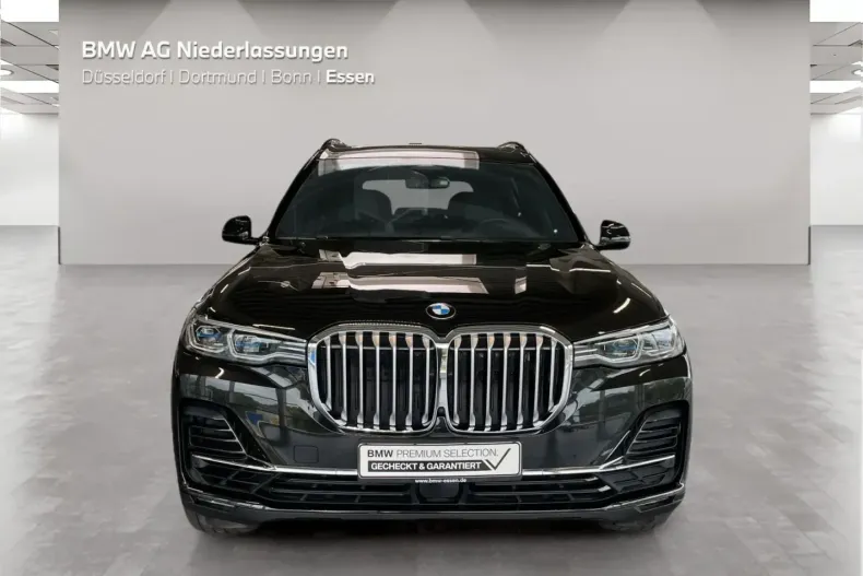 BMW X7 din 2022 cu 70.486 km - oferta BMW134527 - foto 1