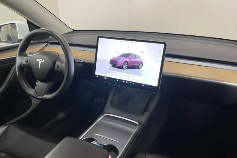Tesla Model Y din 2022 cu 72.374 km - oferta TES134529 - foto 9