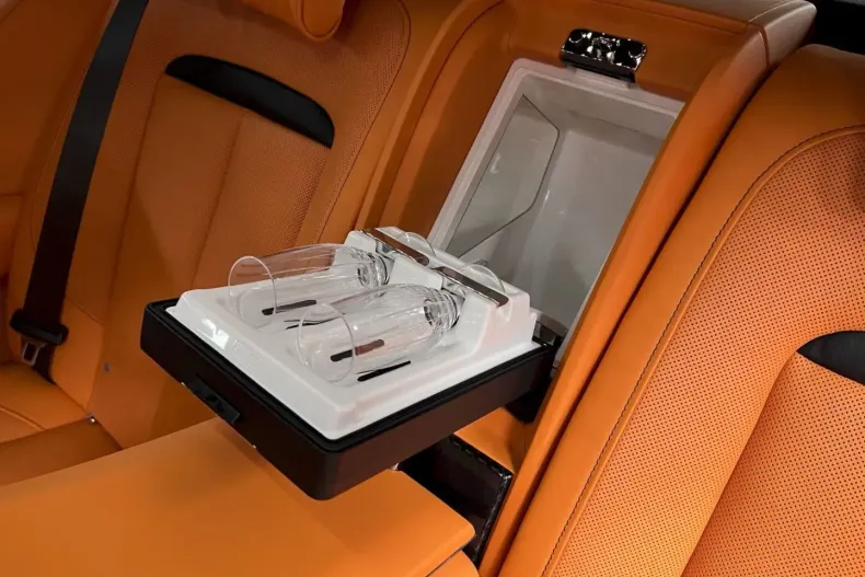 Rolls-Royce Cullinan din 2024 cu 23.000 km - oferta ROL134530 - foto 13