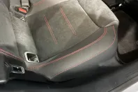 Mercedes-Benz CLA 250 din 2023 cu 9.900 km - oferta MER134534 - foto 10