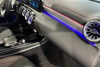 Mercedes-Benz CLA 250 din 2023 cu 9.900 km - oferta MER134534 - foto 16