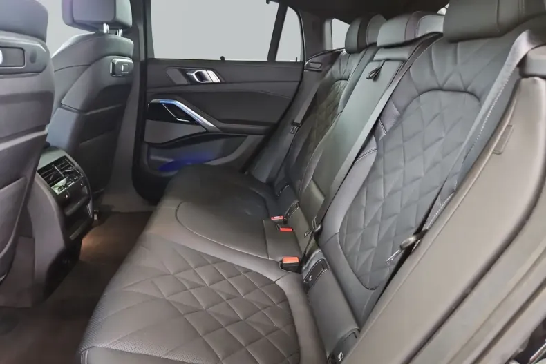 BMW X6 din 2024 cu 24.956 km - oferta BMW134541 - foto 9