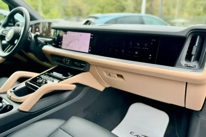 Porsche Cayenne din 2024 cu 19.940 km - oferta POR134576 - foto 13