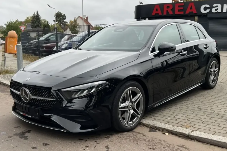 Mercedes-Benz A 200 din 2024 cu 38.360 km - oferta MER134585 - foto 1