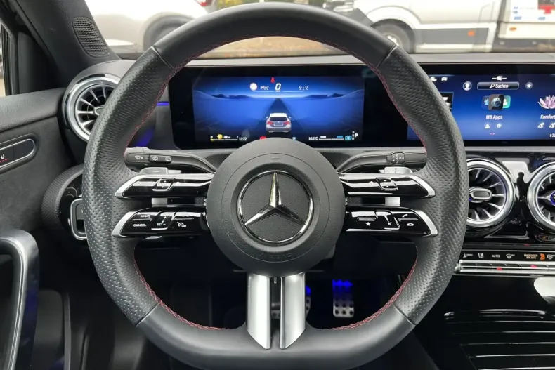 Mercedes-Benz A 200 din 2024 cu 38.360 km - oferta MER134585 - foto 15