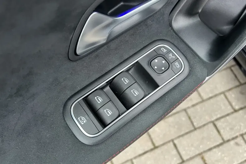 Mercedes-Benz A 200 din 2024 cu 38.360 km - oferta MER134585 - foto 23