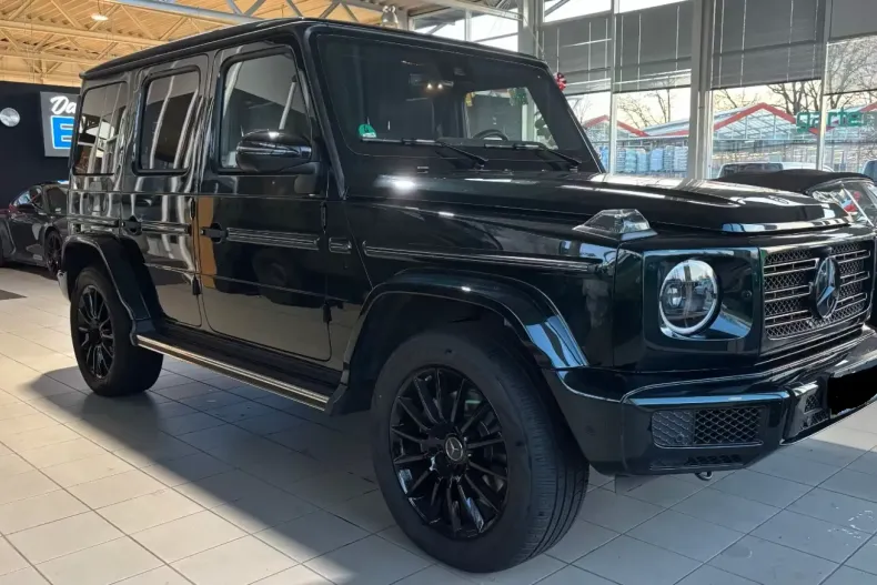 Mercedes-Benz G 500 din 2023 cu 4.250 km - oferta MER134605 - foto 1