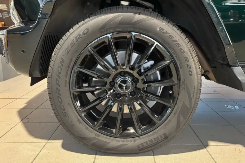 Mercedes-Benz G 500 din 2023 cu 4.250 km - oferta MER134605 - foto 8