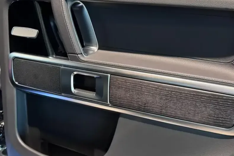 Mercedes-Benz G 450 din 2025 cu 185 km - oferta MER134606 - foto 4