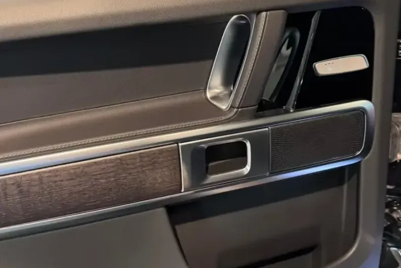 Mercedes-Benz G 450 din 2025 cu 185 km - oferta MER134606 - foto 16