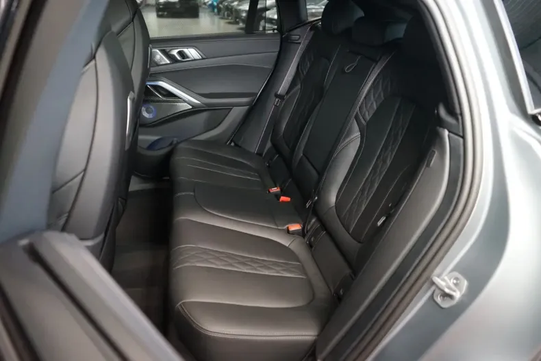 BMW X6 din 2024 cu 14.176 km - oferta BMW134607 - foto 14