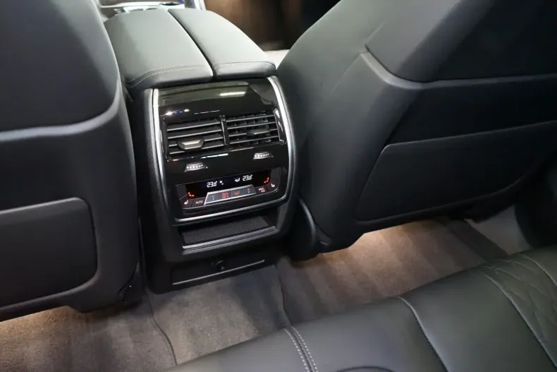 BMW X6 din 2024 cu 14.176 km - oferta BMW134607 - foto 20