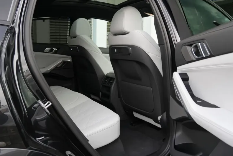 BMW X6 din 2024 cu 10.000 km - oferta BMW134617 - foto 44