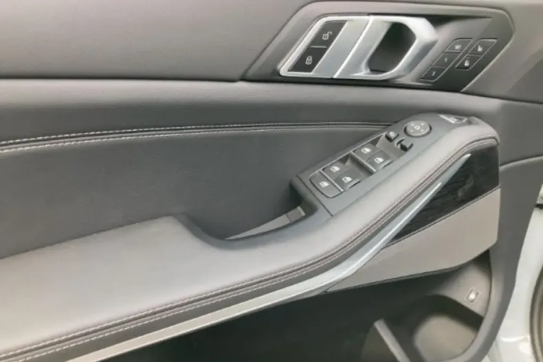 BMW X5 din 2024 cu 38.189 km - oferta BMW134621 - foto 10