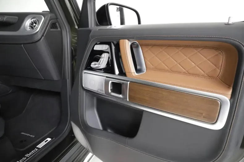 Mercedes-Benz G 400 din 2025 cu 2.820 km - oferta MER134629 - foto 5