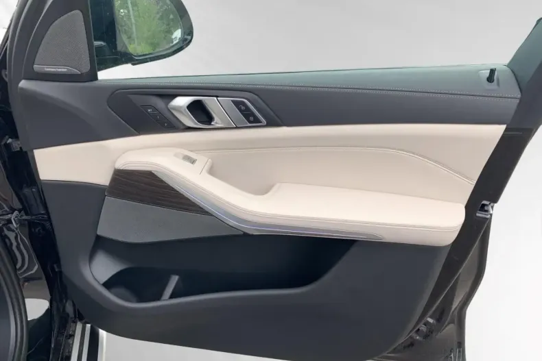 BMW X7 din 2024 cu 12.580 km - oferta BMW134649 - foto 13