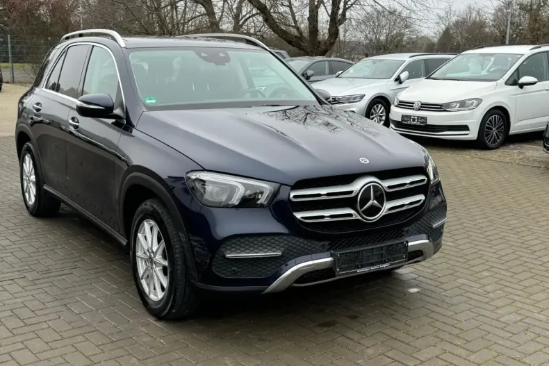 Mercedes-Benz GLE 300 din 2021 cu 67.660 km - oferta MER134652 - foto 4