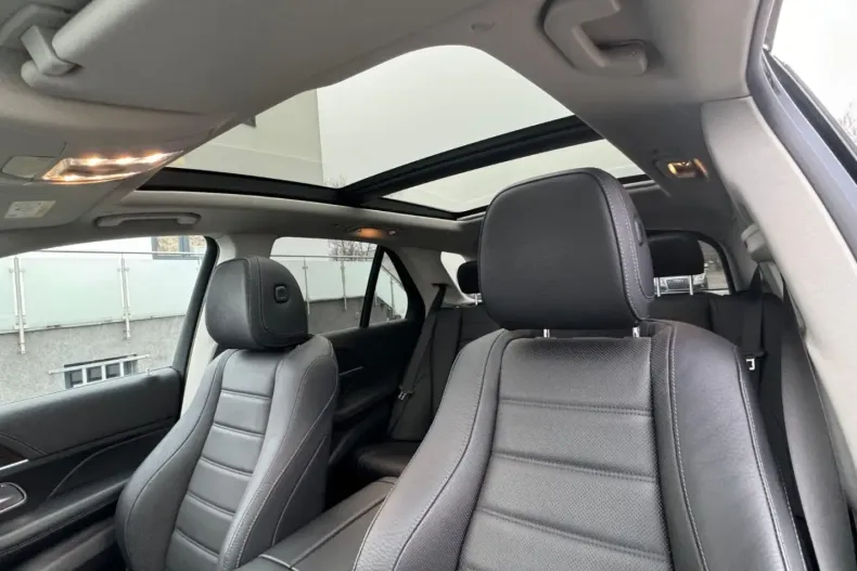 Mercedes-Benz GLE 300 din 2021 cu 67.660 km - oferta MER134652 - foto 11