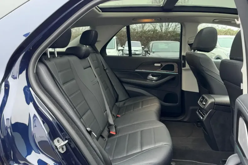 Mercedes-Benz GLE 300 din 2021 cu 67.660 km - oferta MER134652 - foto 12