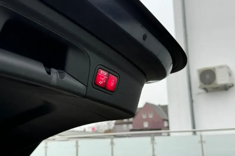 Mercedes-Benz GLE 300 din 2021 cu 67.660 km - oferta MER134652 - foto 19