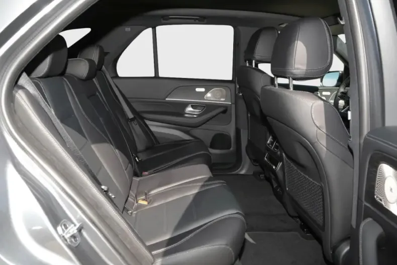 Mercedes-Benz GLE 450 din 2025 cu 8.900 km - oferta MER134657 - foto 9