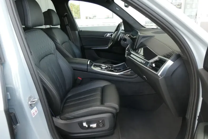 BMW X7 din 2024 cu 42.432 km - oferta BMW134658 - foto 13