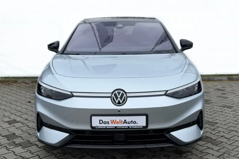 Volkswagen ID.7 din 2023 cu 3.692 km - oferta VOL134661 - foto 2