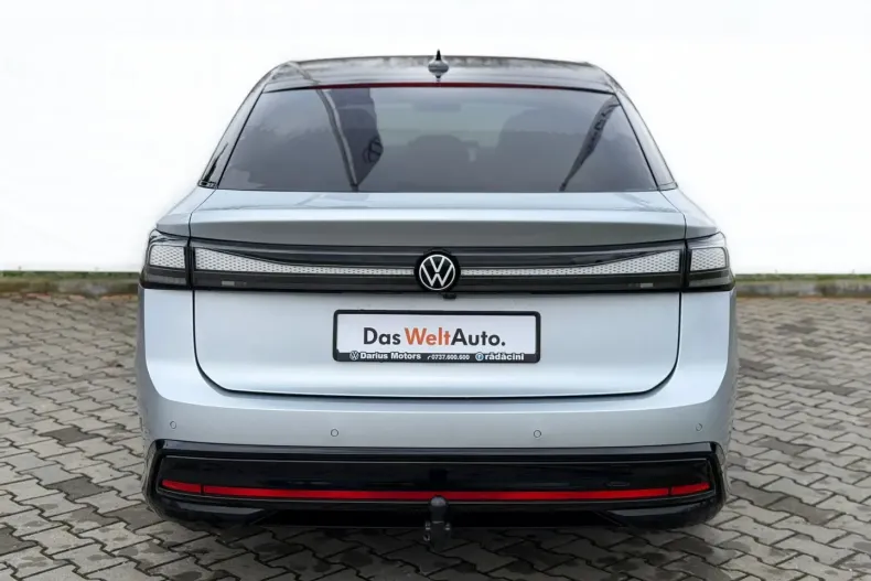 Volkswagen ID.7 din 2023 cu 3.692 km - oferta VOL134661 - foto 6