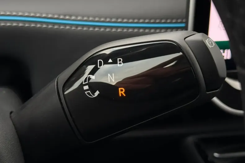 Volkswagen ID.7 din 2023 cu 3.692 km - oferta VOL134661 - foto 17