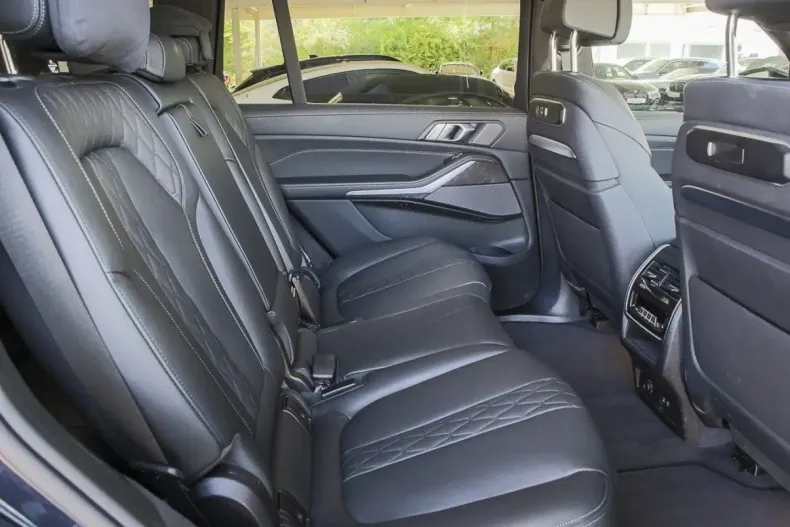 BMW X7 din 2024 cu 22.499 km - oferta BMW134666 - foto 12