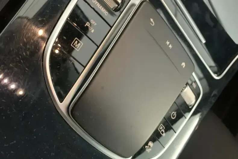 Mercedes-Benz GLC 300 din 2022 cu 61.303 km - oferta MER134671 - foto 12