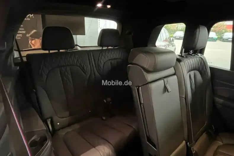 BMW X7 din 2024 cu 22.659 km - oferta BMW134675 - foto 26