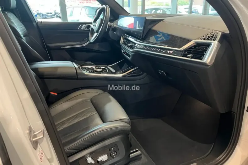 BMW X7 din 2024 cu 22.659 km - oferta BMW134675 - foto 28