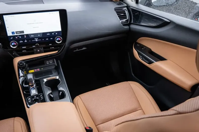 Lexus NX 450h din 2022 cu 99.779 km - oferta LEX134679 - foto 16